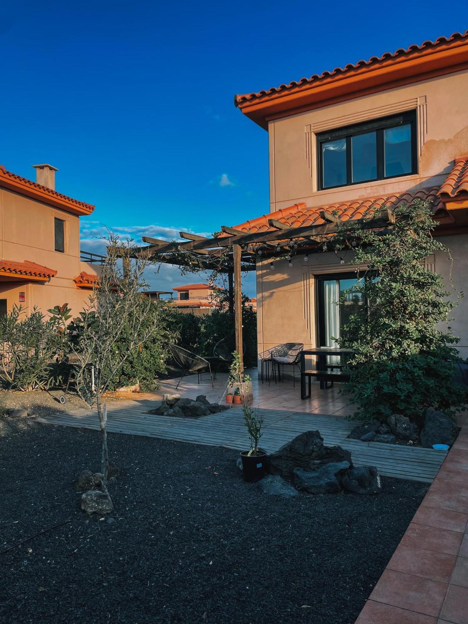 Vanilla Charming Family House Villa Lajares